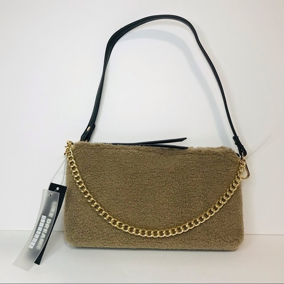 New! Like Dreams Demi Envelope Sherpa Faux Leather Gold Chain Mini Shoulder Bag - Picture 4 of 13